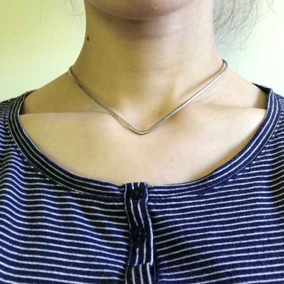 Silver choker - Picture 2 of 2